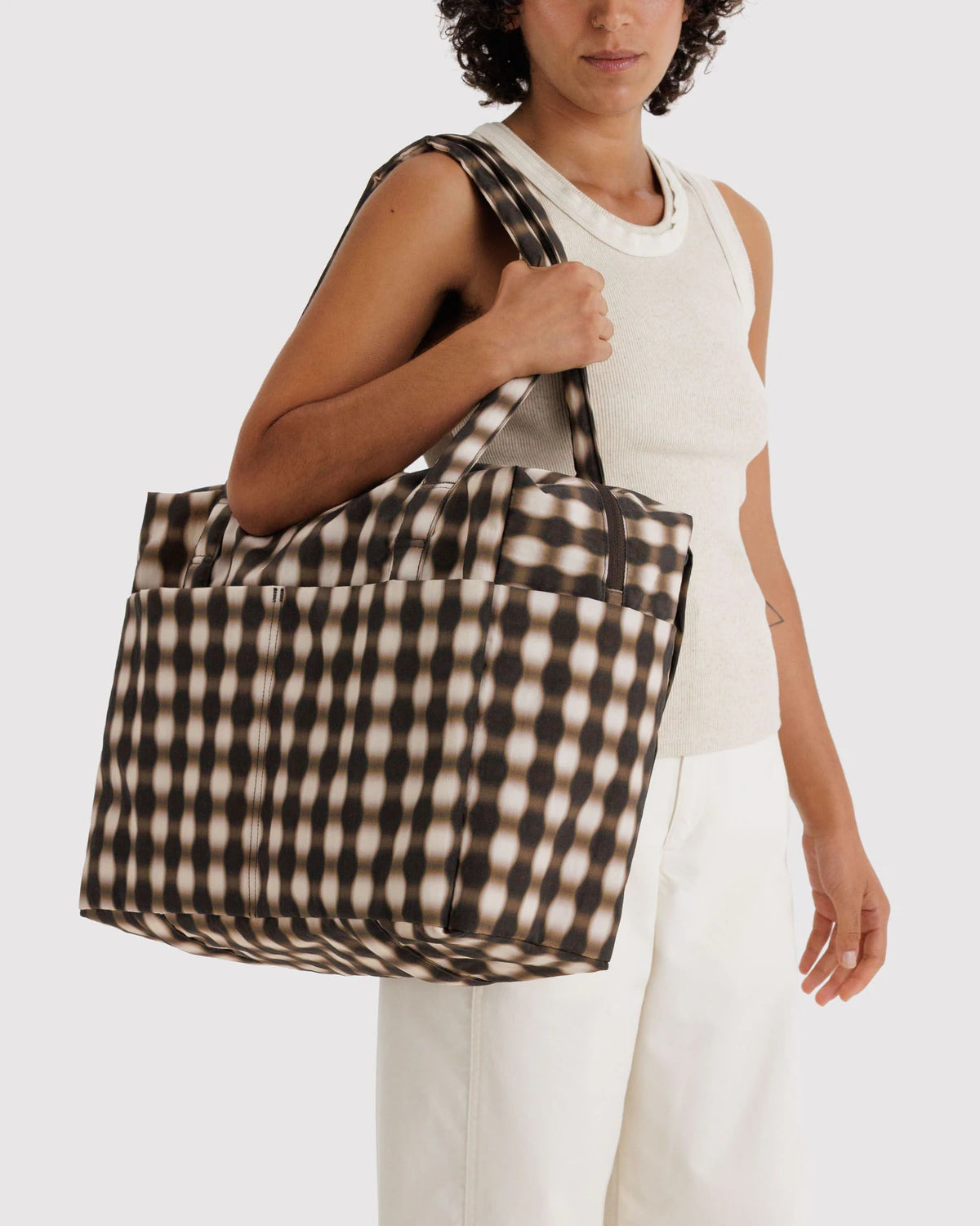 Baggu | Cloud Carry On - Blurred Brown Gingham
