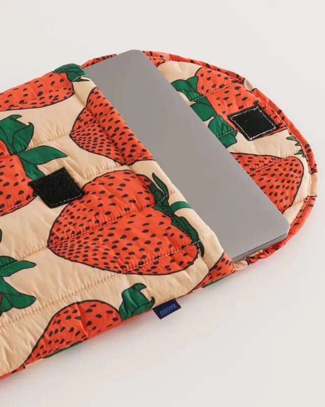 Otto's Corner Store - Baggu | Puffy Laptop Sleeve 16" - Strawberry