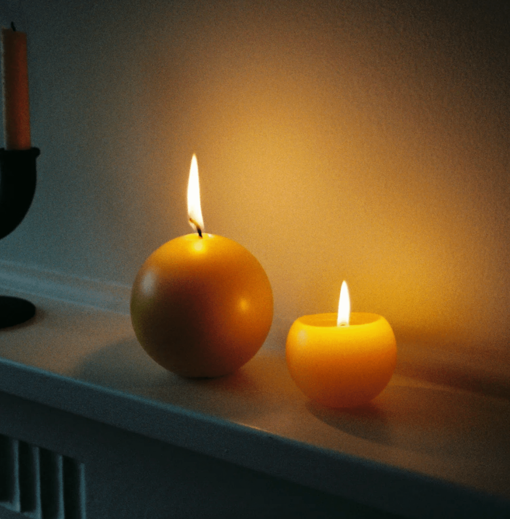 Otto's Corner Store - Beeswax Orb Candle