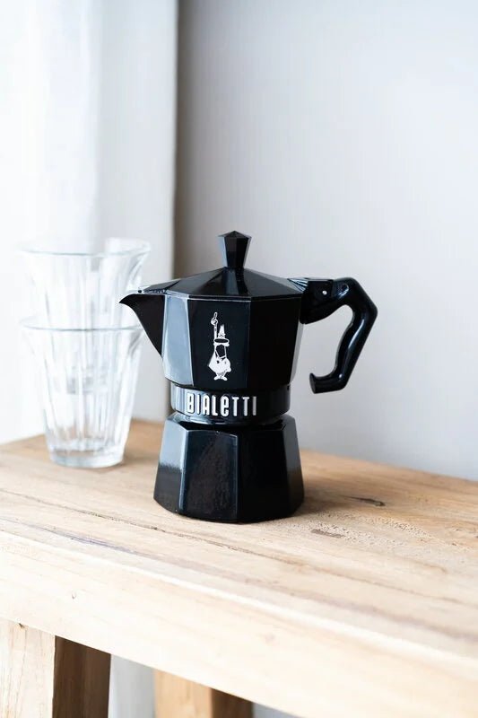 Otto's Corner Store - Bialetti Moka Exclusive - Black