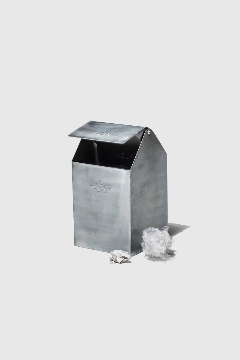 Otto's Corner Store - Countertop Dust Bin