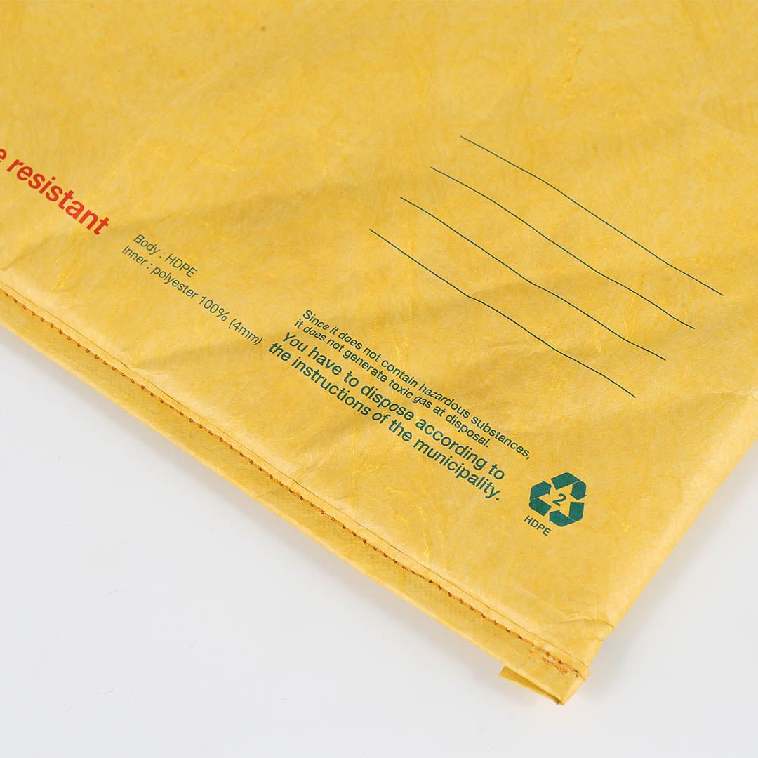 Otto's Corner Store - Dulton | Padded Envelope Laptop Bag - Yellow