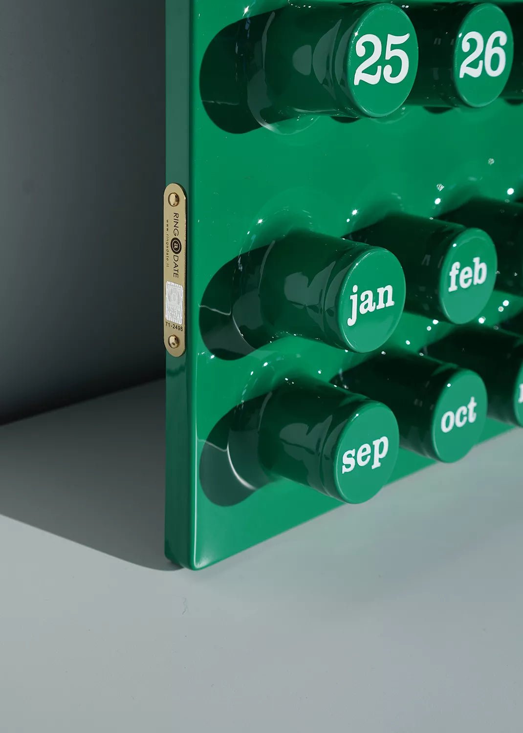 Otto's Corner Store - Green Ring - A - Date Perpetual Calendar by Giorgio Della Beffa