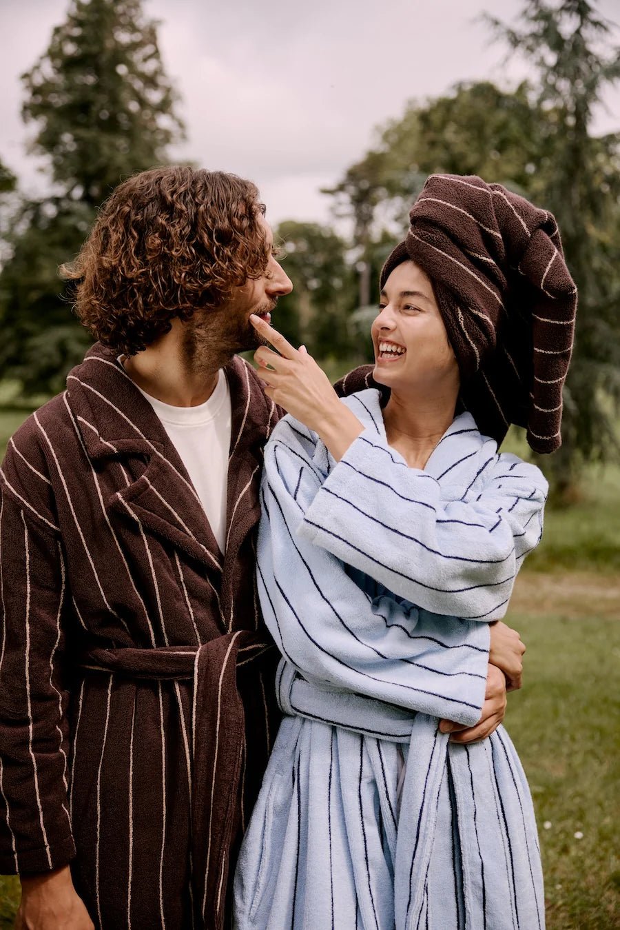 Otto's Corner Store - Hommey Robe | Mist