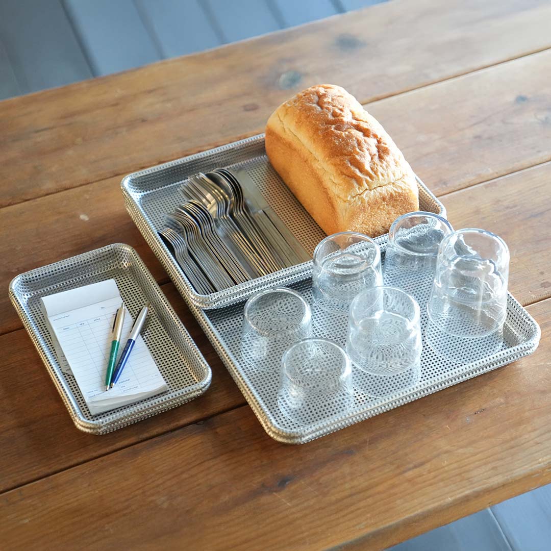 Dulton | Perforated Aluminum Tray 450