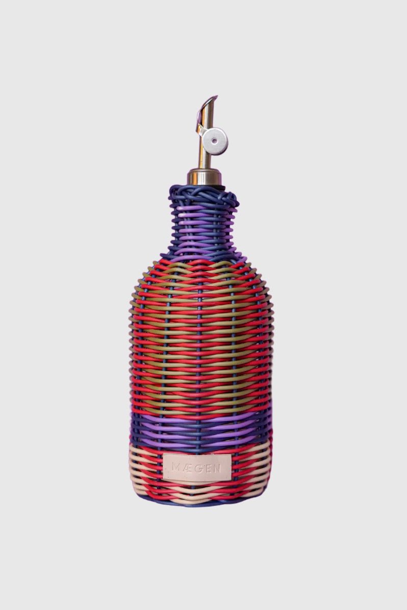 Otto's Corner Store - MÆGEN | Oil Pourer - Red/Olive