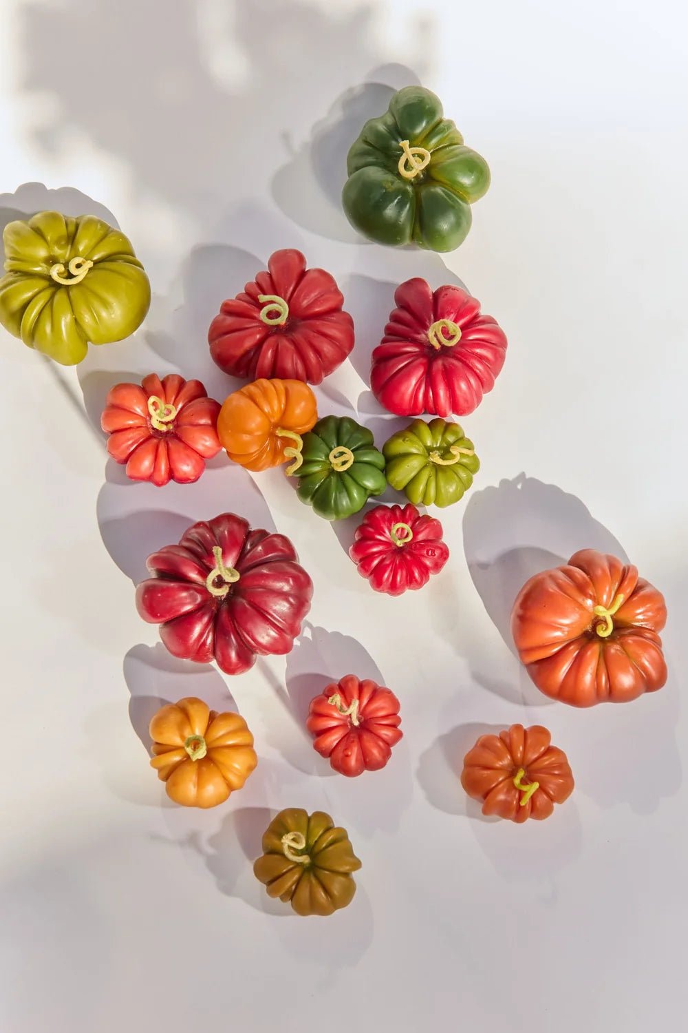 Otto's Corner Store - Mini Pumpkin | Handmade Beeswax Candle