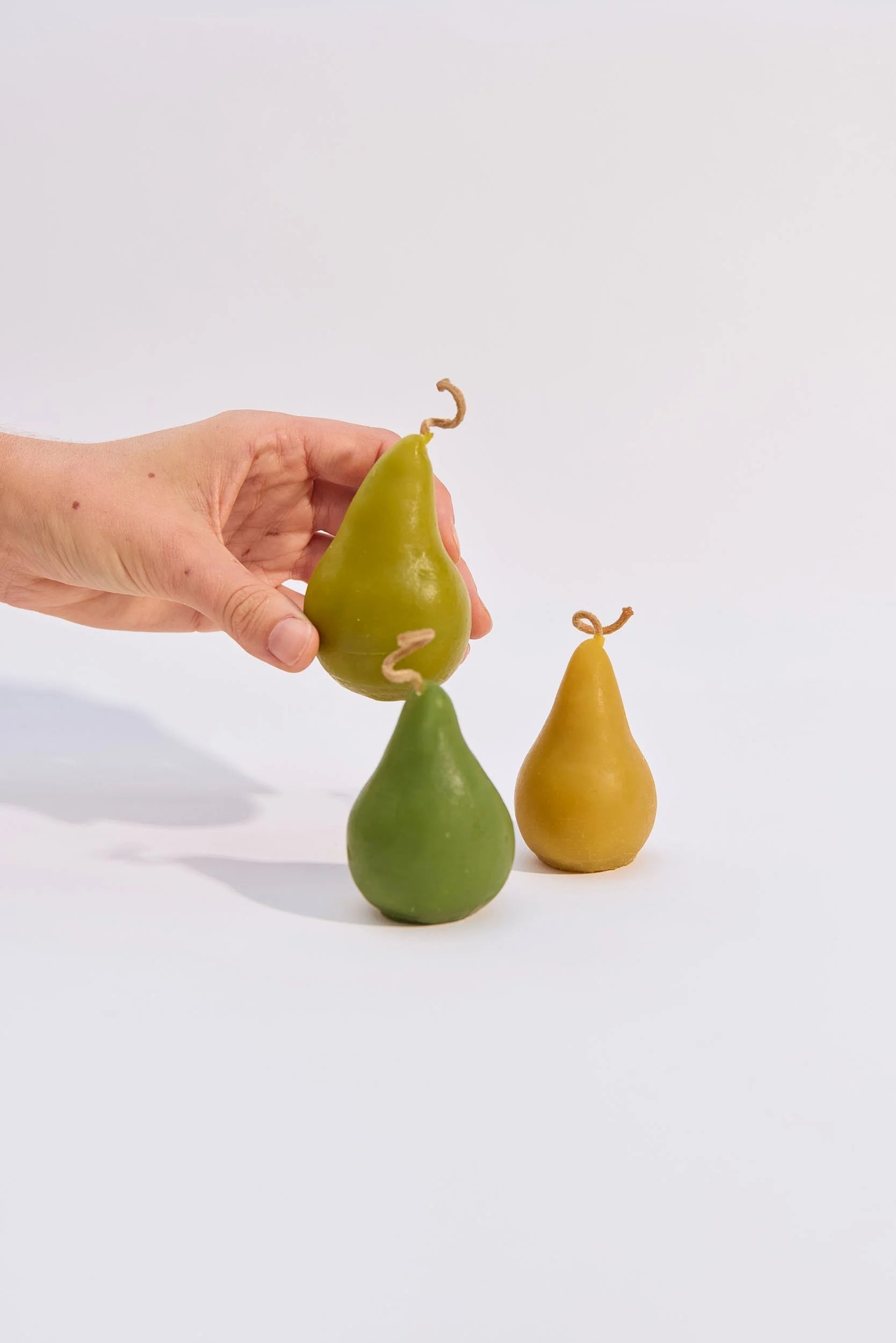 Otto's Corner Store - Pear | Handmade Beeswax Candle