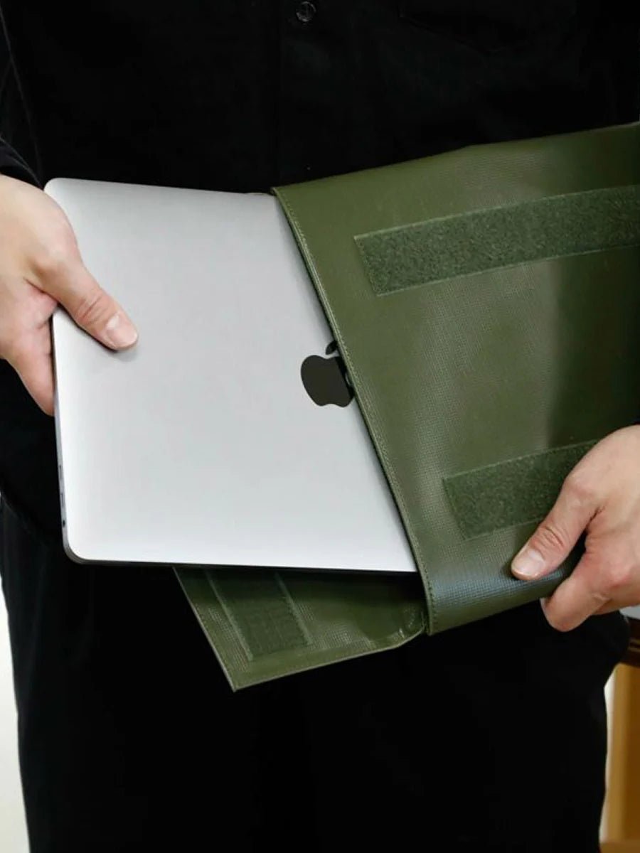 Otto's Corner Store - Penco Carry Tite Case Large - Green