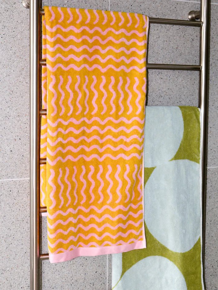 Otto's Corner Store - Ripple Bath Towel