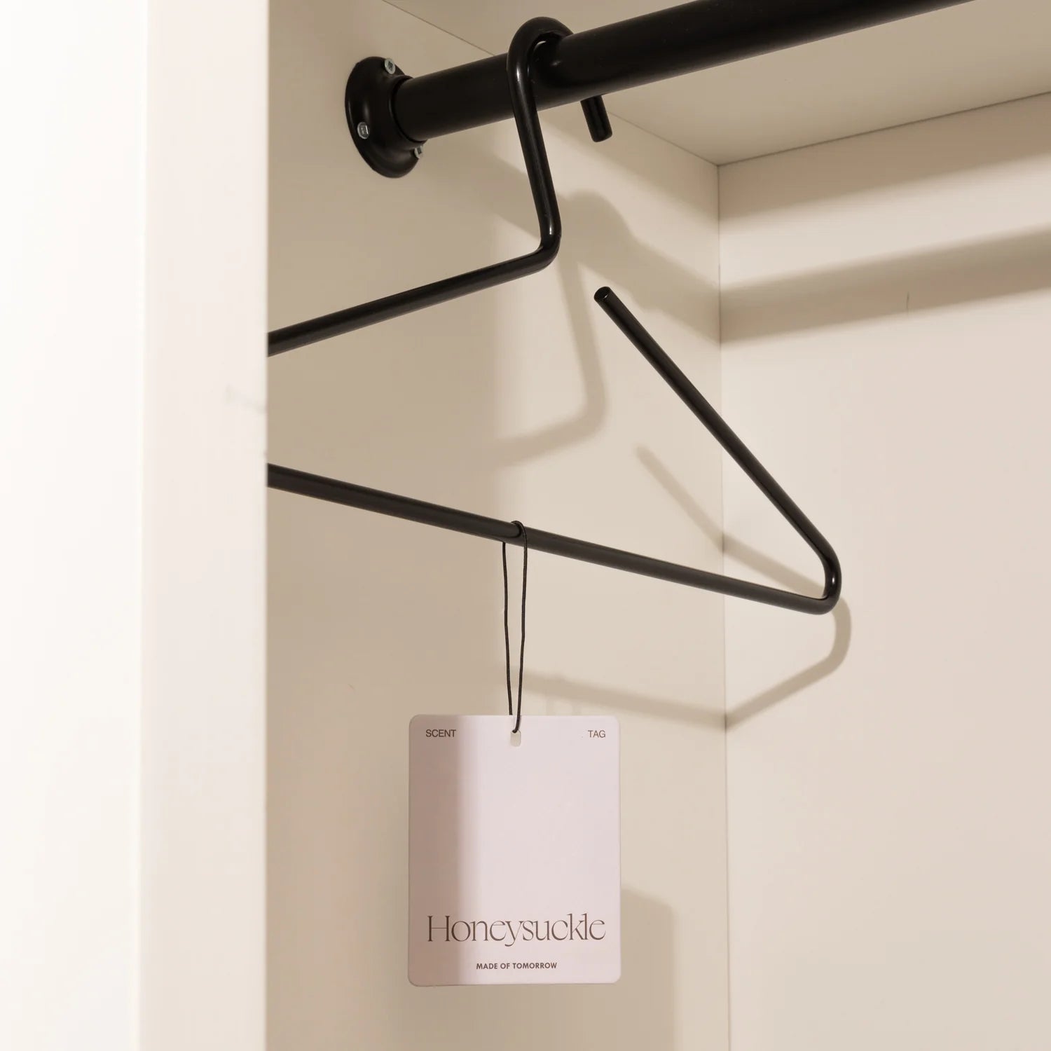 Otto's Corner Store - Scent Tag