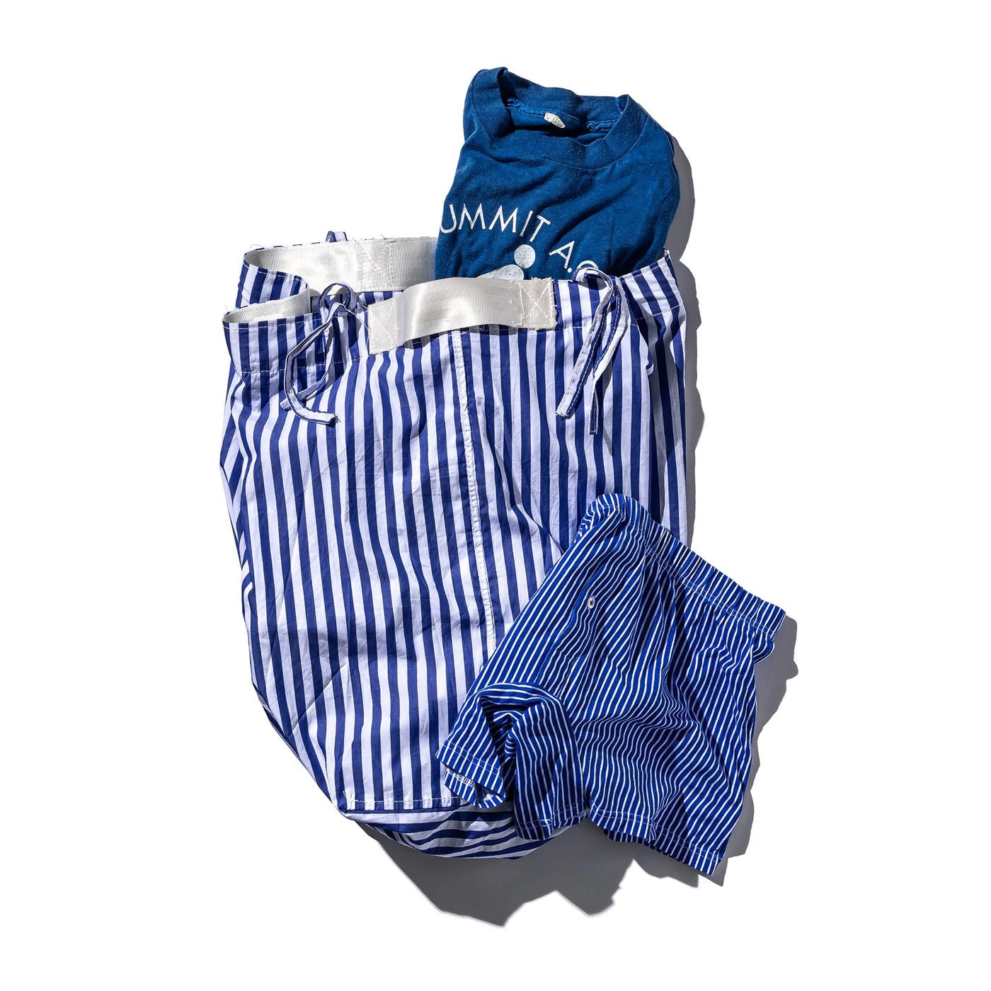 Otto's Corner Store - Shirt Fabric Folding Laundry Basket