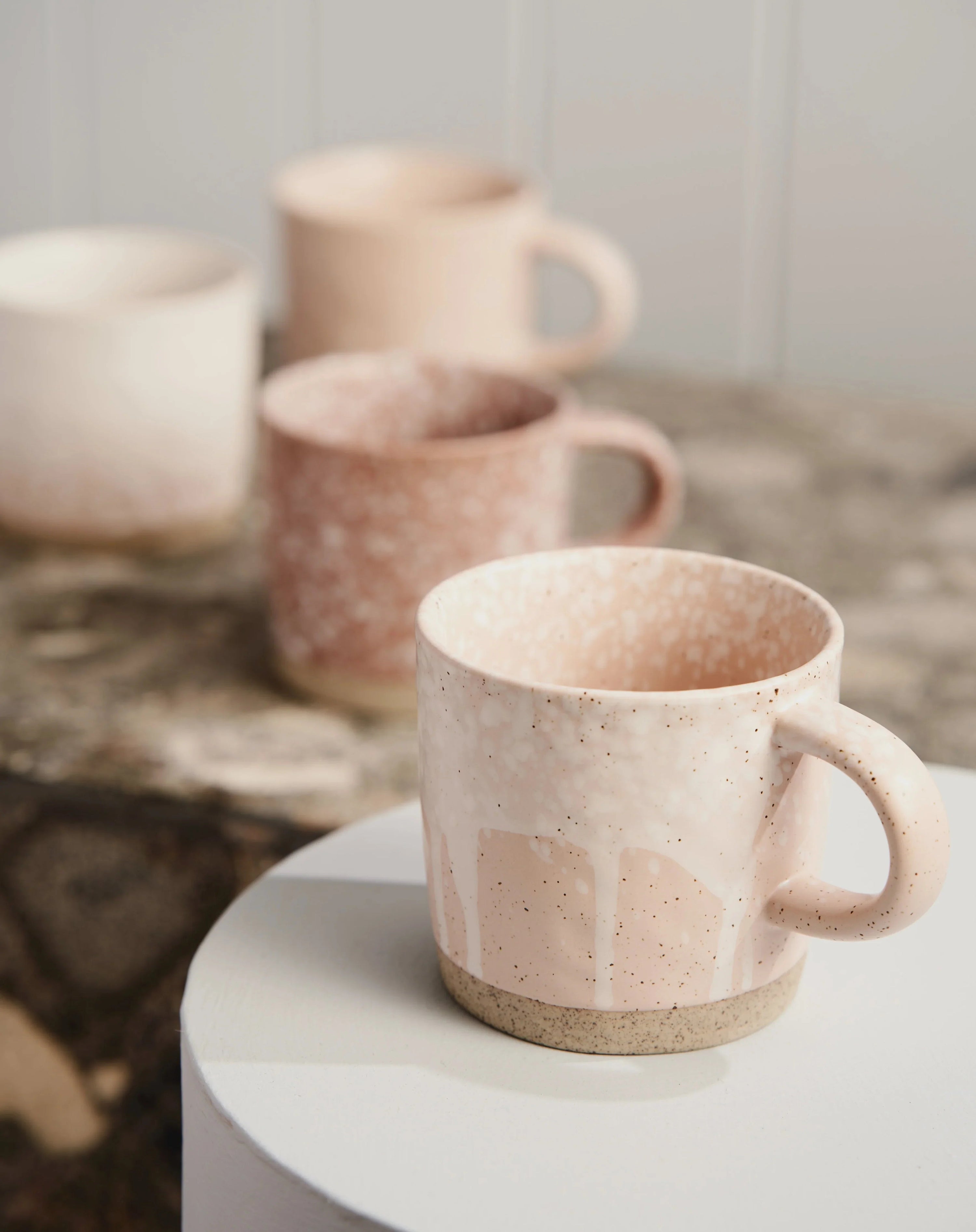 Otto's Corner Store - Strata Mug - Pink