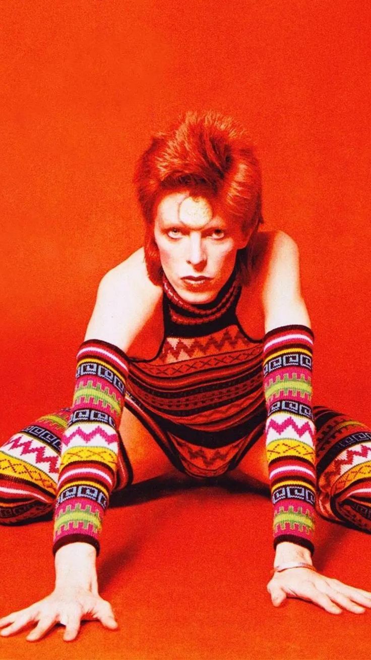 Otto's Corner Store - The Rise of David Bowie 1972