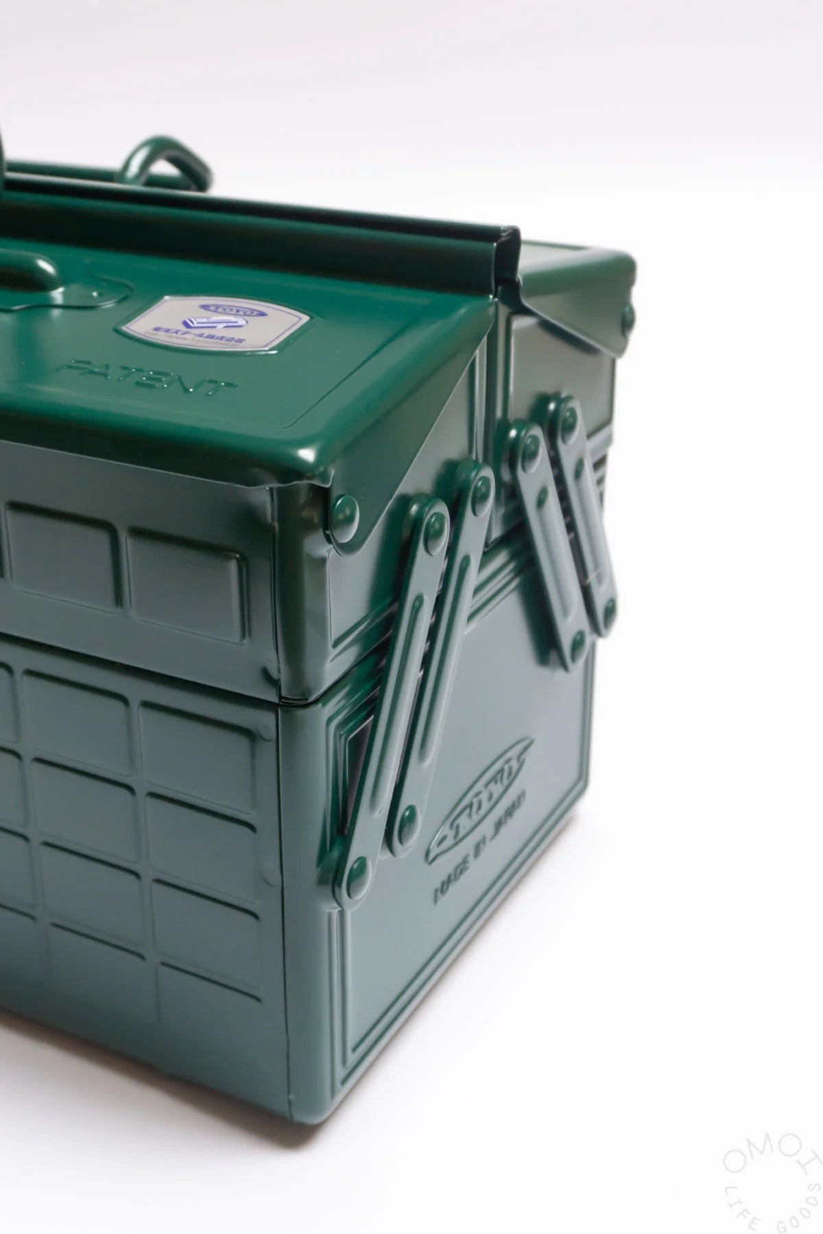 Otto's Corner Store - TOYO Cantilever Toolbox ST - 350 - Antique Green