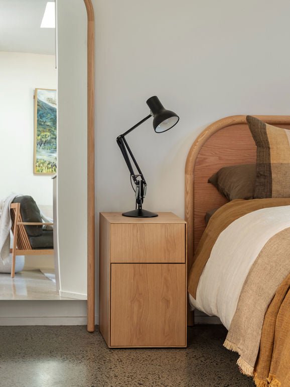 Otto's Corner Store - Type 75 Mini Desk Lamp - Jet Black